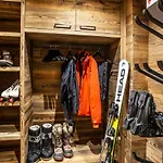 Hellochalet - Seventy One - Larger Family In The Center *